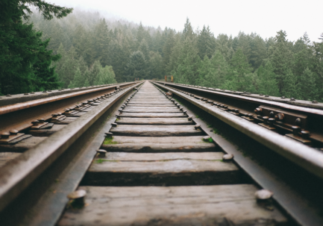 railroad-760×532 railroad-760x532